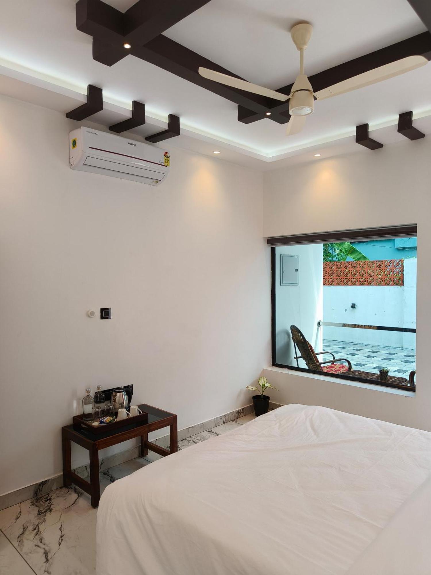 Wavealokam Beach Retreat Varkala Exterior photo