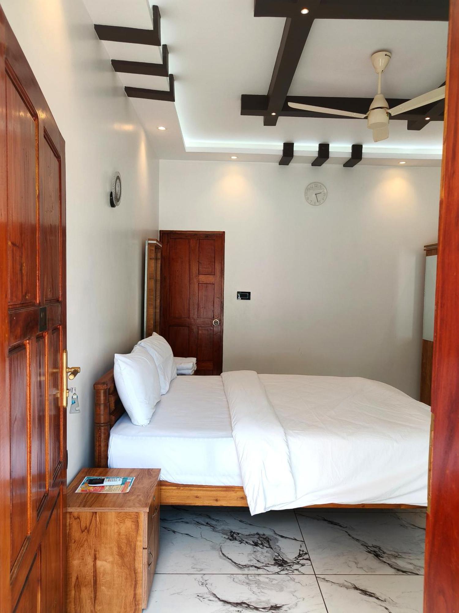 Wavealokam Beach Retreat Varkala Exterior photo