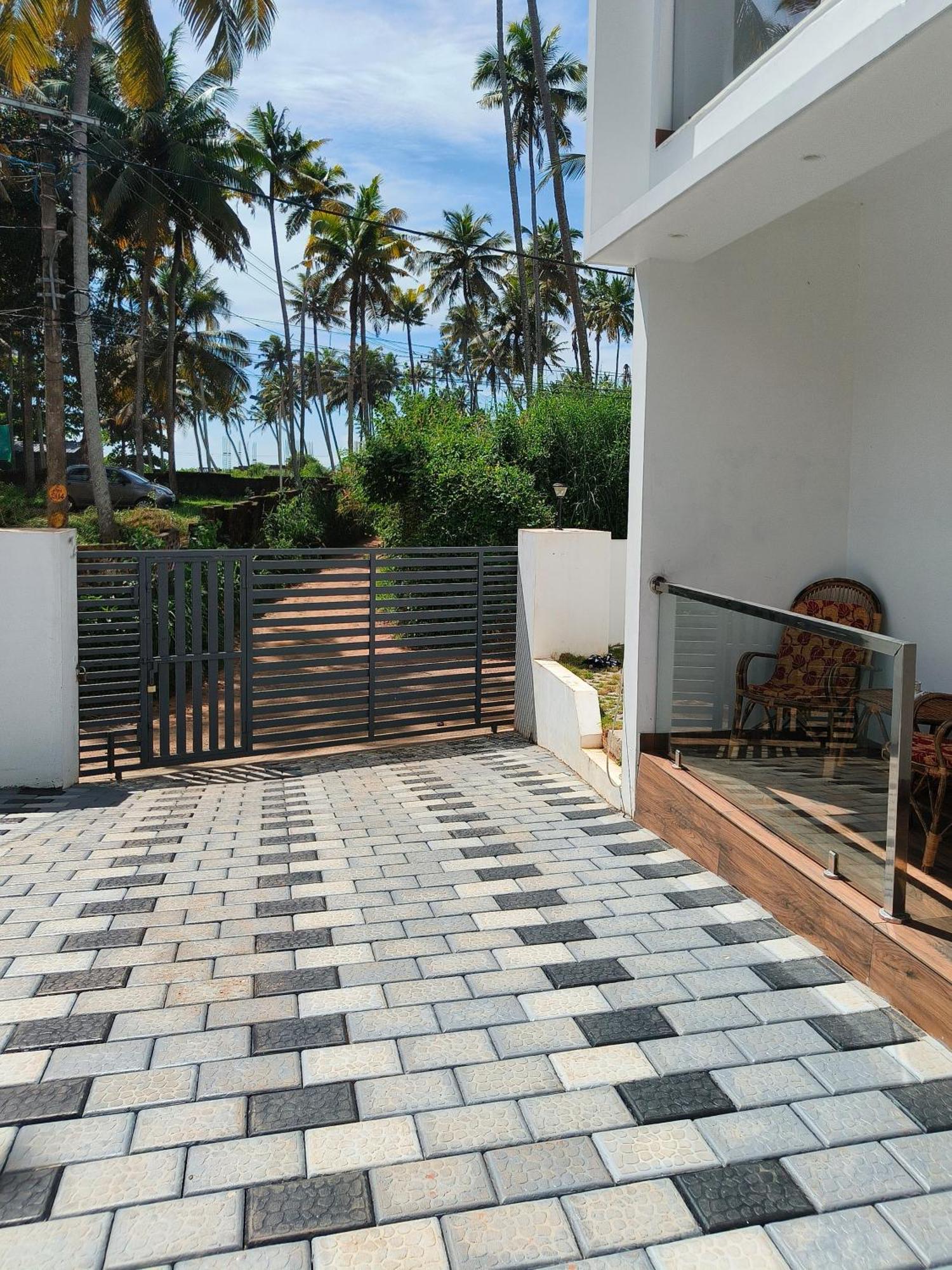 Wavealokam Beach Retreat Varkala Exterior photo